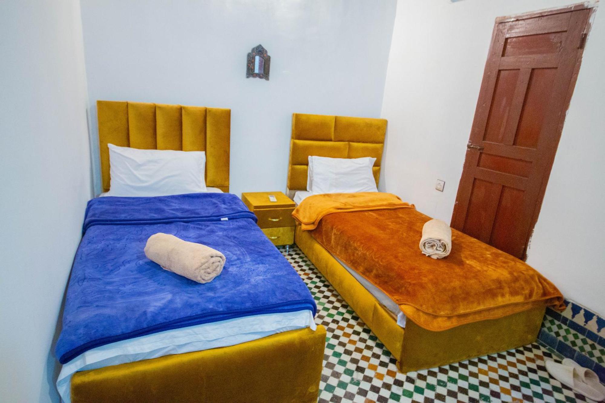 Hello Hotel Fez Bagian luar foto