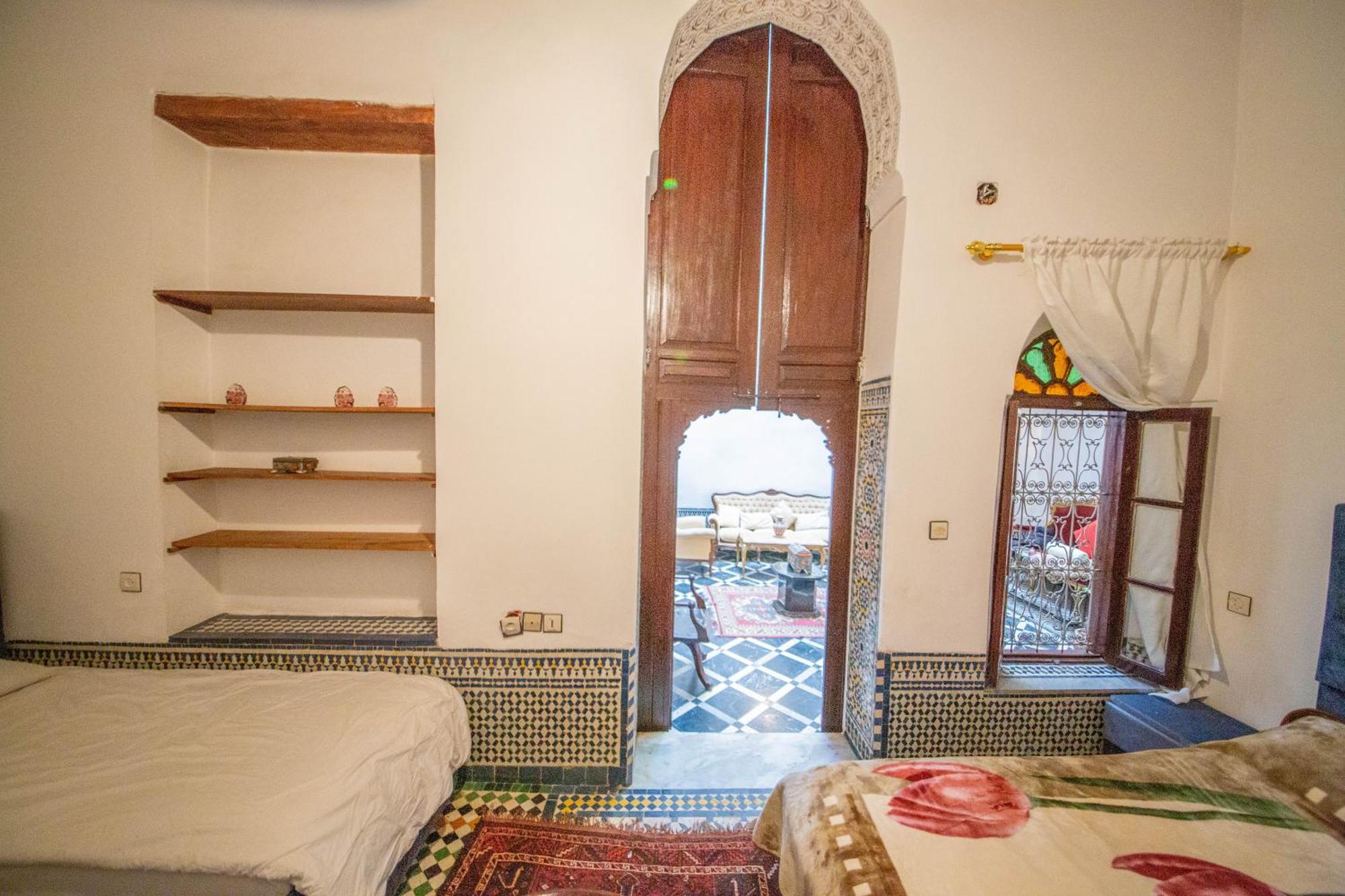Hello Hotel Fez Bagian luar foto