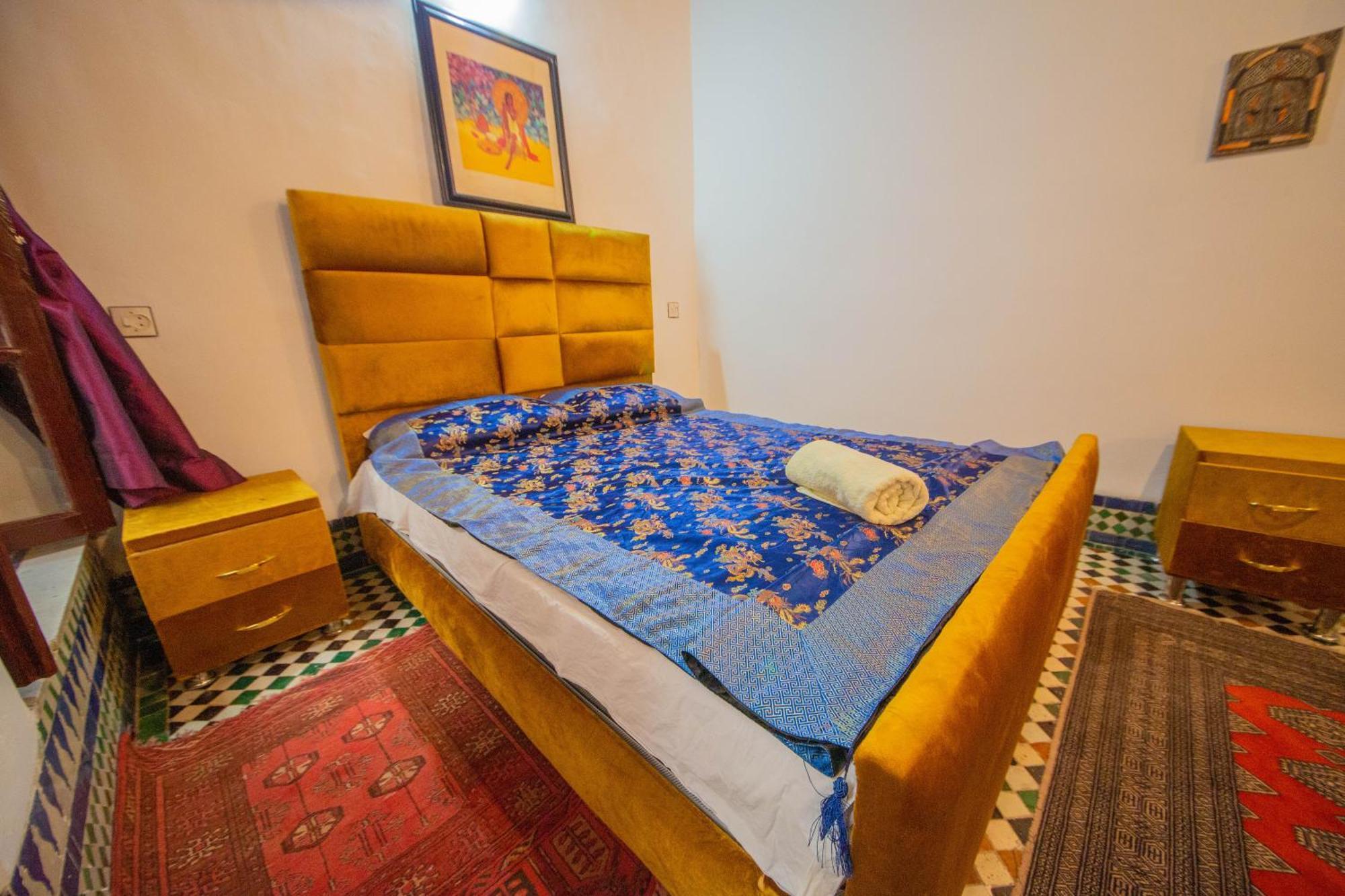 Hello Hotel Fez Bagian luar foto