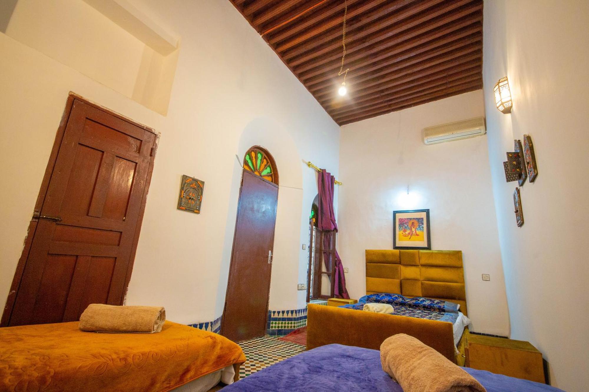 Hello Hotel Fez Bagian luar foto