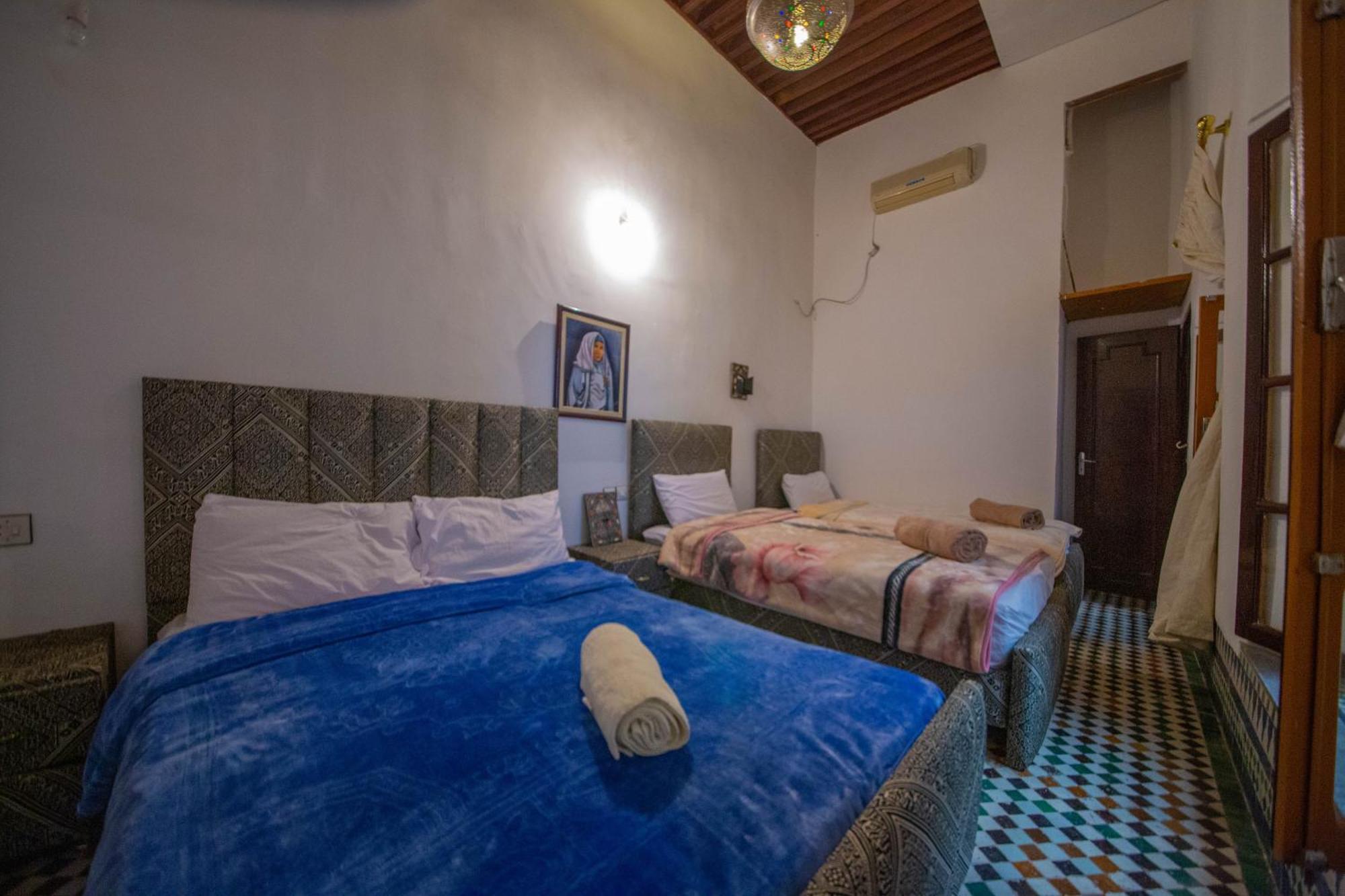 Hello Hotel Fez Bagian luar foto