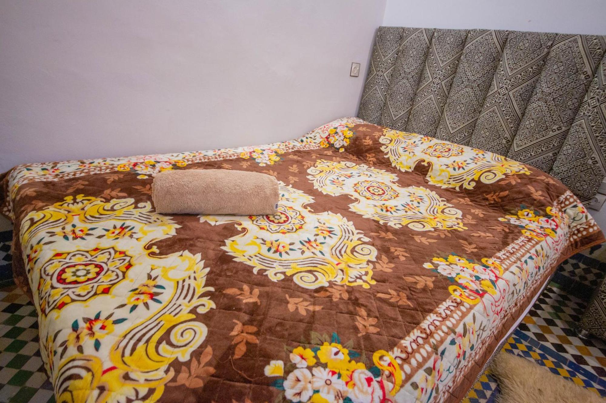 Hello Hotel Fez Bagian luar foto