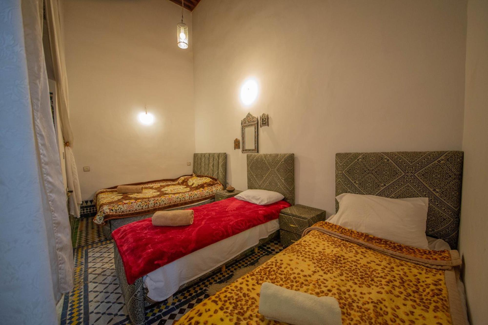Hello Hotel Fez Bagian luar foto
