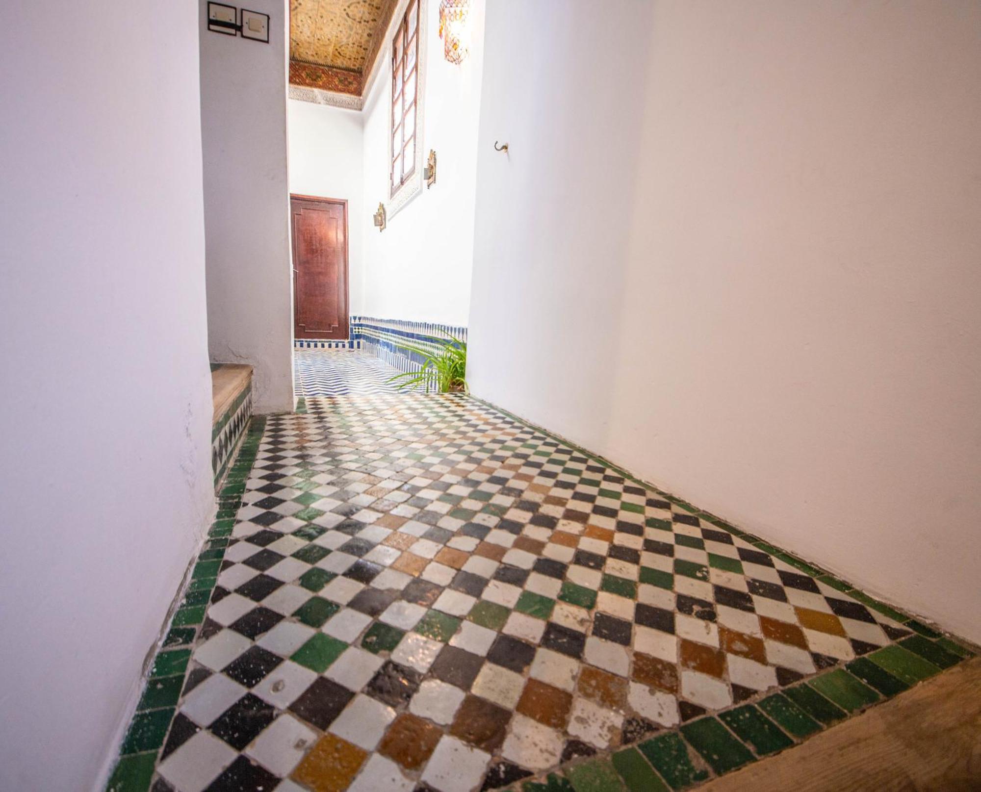 Hello Hotel Fez Bagian luar foto