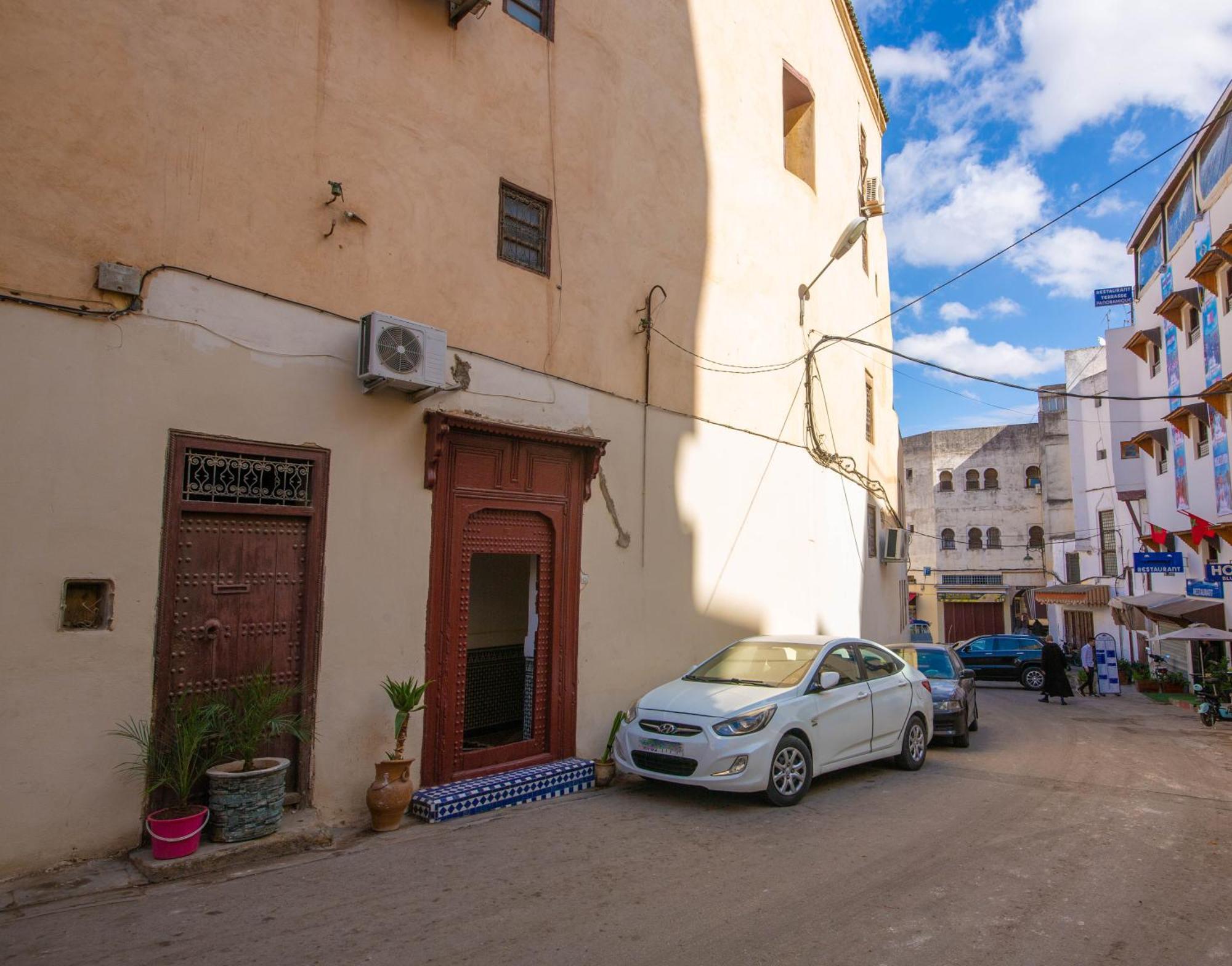 Hello Hotel Fez Bagian luar foto