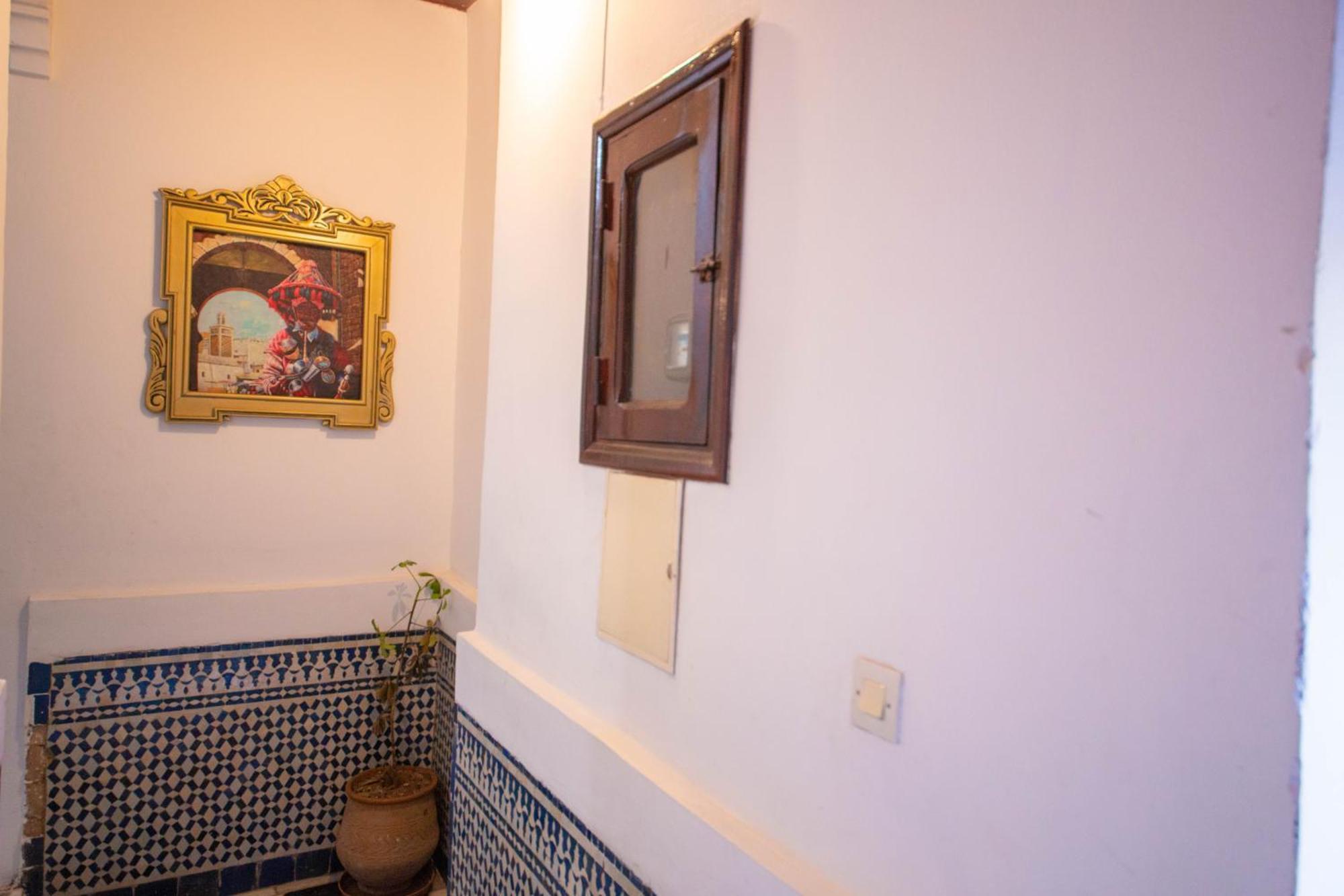 Hello Hotel Fez Bagian luar foto